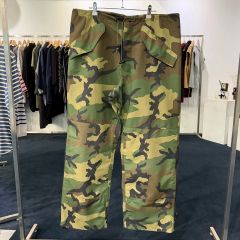 米軍放出品 2003年製ECWCS ゴアテックスパンツ ウッドランド迷彩