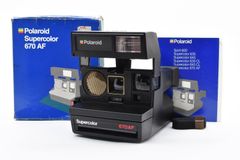 Polaroid iON 230 コンパクトデジタルカメラ - メルカリ