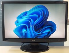 ACER 15 インチ CRT モニター ほぼ未使用に近い状態 レトロゲーム