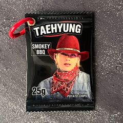 BTS ARIRANG テテ V お菓子 キーリング キーホルダー - メルカリ