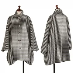 バレンシアガBALENCIAGA 前立デザインハウンドトゥースドルマンコート 白黒36のサムネイル