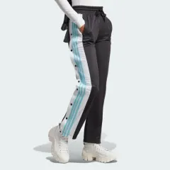アディダス アディブレーク スカイ スカイブルー ブラック 검하 トラックパンツ IR9791 ジャージ