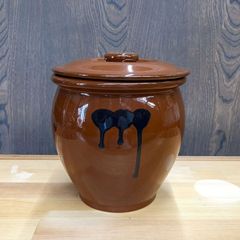 常滑焼 久松 かめ 切立蓋付 8号（日本製） 久松窯 常滑焼 切立 蓋付 8号 日本製 廃盤品 - メルカリ