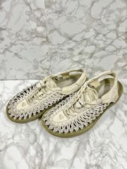 KEEN ユニーク レインボー24cm ホワイト - メルカリ