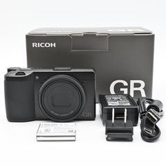 RICOH GR Ⅲ シャッター回数5000回以下 おまけ多数 - メルカリ