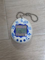 バンダイ】新種発見 たまごっち 青 白 - メルカリ