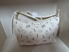 ミッフィー バッグ 出品