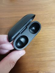 正規品）Apple AirPods 4世代 片耳 L 片方 左耳 ノイズキャンセリング