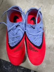 s*r様 Nike Phantom Flyknit 赤/青 スパイク　プロ s*r様 Nike Phantom Flyknit 赤/青 スパイク プロ - メルカリ