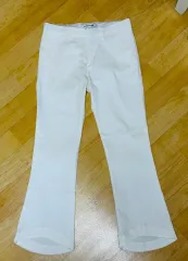 ユニクロ 白 コットン パンツ