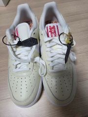 ま*ん様 NIKE AIR FORCE 1 '07 PRM 40TH エアフォー - メルカリ