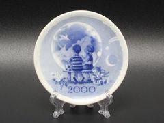 ロイヤルコペンハーゲン 2000年 イヤープレート - メルカリ