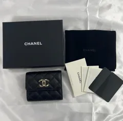 美品 CHANEL シャネル キャビアスキン 三つ折り財布 ブラック ココマーク マトラッセ コンパクトウォレット 箱付