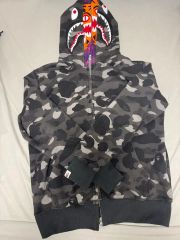 BAPE × サンリオ クロミ ブラック迷彩 フルジップパーカー - メルカリ
