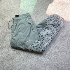 ナイキ ヒョウ柄 レオパード パータン トレーナー adidas ランニングパンツ m