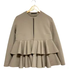 美品 TSURU By MARIKO OIKAWA ツルバイマリコオイカワ フリルティアードノーカラージャケット JK-2206630 ベージュ レディース 古着 中古 USEDのサムネイル