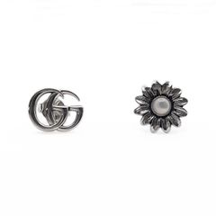 GUCCI シルバーピアスセット 花モチーフ - メルカリ