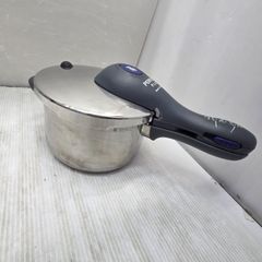 WMF PERFECT PLUS 圧力鍋 4.5L ドイツ製 - メルカリ
