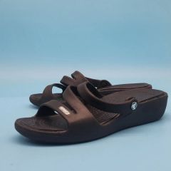 美品】クロックス crocs ジニー ササリー ウェッジソールサンダル W6