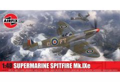 絶版新品希少　Corgi/コーギー1/72 スピットファイア70周年　3機セット Corgi コーギー 1/72 スピットファイア70周年 3機セット 訳あり品