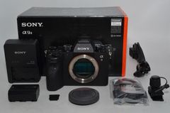 SONY α9 ILCE-9 撮影枚数2168枚＋縦型グリップ+バッテリー2個 - メルカリ