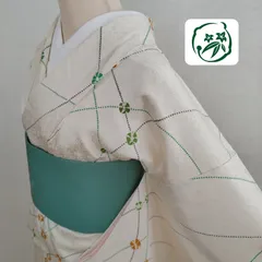 【  二部式着物 】ハンドメイド　リメイク品 ✨️帯付け二部式かんたん着物  ✨️ クリームに絞り抽象模様 ✨️  正絹小紋 ✨️袷 替袖付きのサムネイル