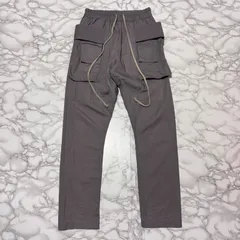 トレンド【mnml ミニマル  【商品名】DROP CROTCH CARGO PANTS/ドロップ カーゴパンツ/パンツのサムネイル