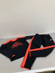 送料無料★adidas アディダス★ウィンドブレーカー　ピステ　上下セット　セットアップ★キッズ　子供　150 ジュニア　#80522sj58