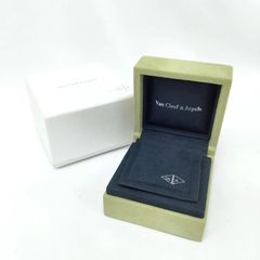 Van Cleef & Arpels ジュエリーケース 空箱 - メルカリ