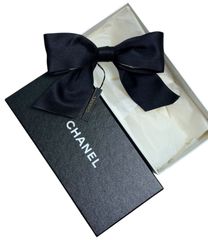 CHANEL 可愛いシュシュ リボン ギフト箱付き - メルカリ