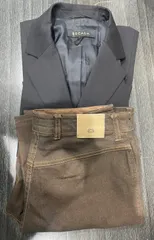 ESCADA ジャケット黒・パンツセットのサムネイル