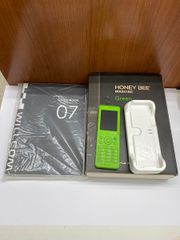 希少・人気カラー】WILLCOM HONEY BEE 2台セット 充電池1個付 - メルカリ