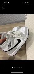 ナイキ エア ジョーダン 1 ミッド グレー