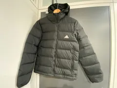 adidas フード付きダウンジャケット Size M