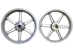 栃木より引取カブ110 キャストホイール 前後タイヤ付き未使用 - メルカリ