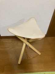 トライポッド スツール 木製脚 ブラックレザー 折りたたみ式 - メルカリ