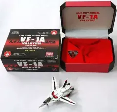 【中古】フィギュア VF-1A バルキリー(一条輝機) ファイターモード 「超時空要塞マクロス ～愛・おぼえていますか～」 シリーズNo.1 1/144 ダイキャストモデル