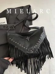 バッグ レディース ショルダーバッグ ファッショナブルなレトロ調 レザークロスボディバッグ、ボヘミアンスタイル ショルダーバッグ フリンジ リベット装飾 スクエアウォレット カジュアルメッセンジャーバッグ、旅行や日