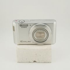 CASIO EXILIM EX-ZR4000 ホワイト デジカメ バッテリー2個 - メルカリ