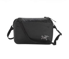 美品 希少廃盤 ARC'TERYX Fyx13 メッセンジャーバッグ ブラック - メルカリ