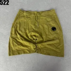 C.P. COMPANY シーピーカンパニー カーキ色 ハーフパンツ