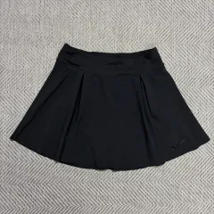 (M)ナイキ ブラック テニス スカートのサムネイル
