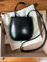 ルメール タコバッグ ブラックのサムネイル