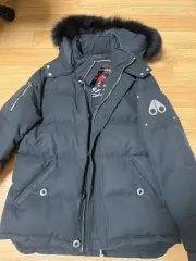 MOOSE KNUCKLES ムースナックルズ ダウンのサムネイル