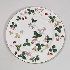 WEDGWOOD ウエッジウッド ワイルドストロベリー プレート 中皿 苺と花