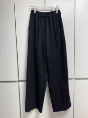 新品タグ付き⭐︎JULY NINE ふわかるパンツ ブラックS - メルカリ