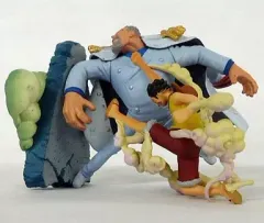 【中古】トレーディングフィギュア ルフィVSガープ 「ワンピース LOG BOX マリンフォード篇 前篇」