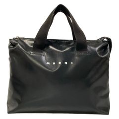 そよそよ様。MARNIキッズリュック 新品未使用 カーキー - メルカリ