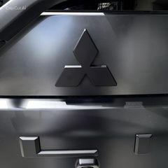 ☆新型d/人気四駆/純正エンブレムキャップ3点セット/ブラック2種『傷 