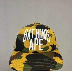 A BATHING APE カモフラージュ トラッカーキャップ - メルカリ